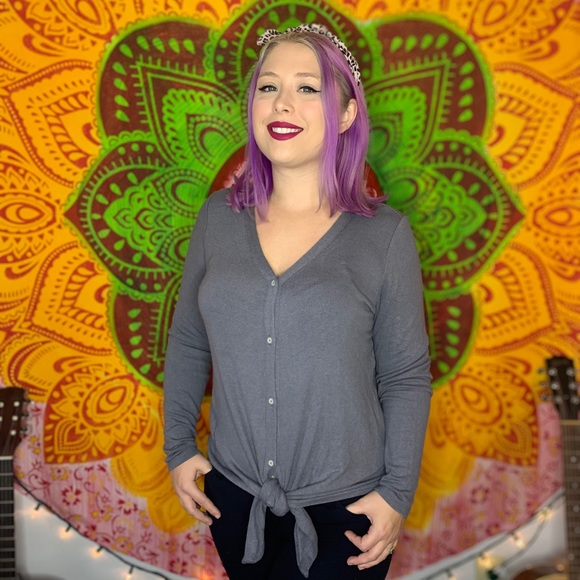 Gray button up sweater - Picture 3 of 5